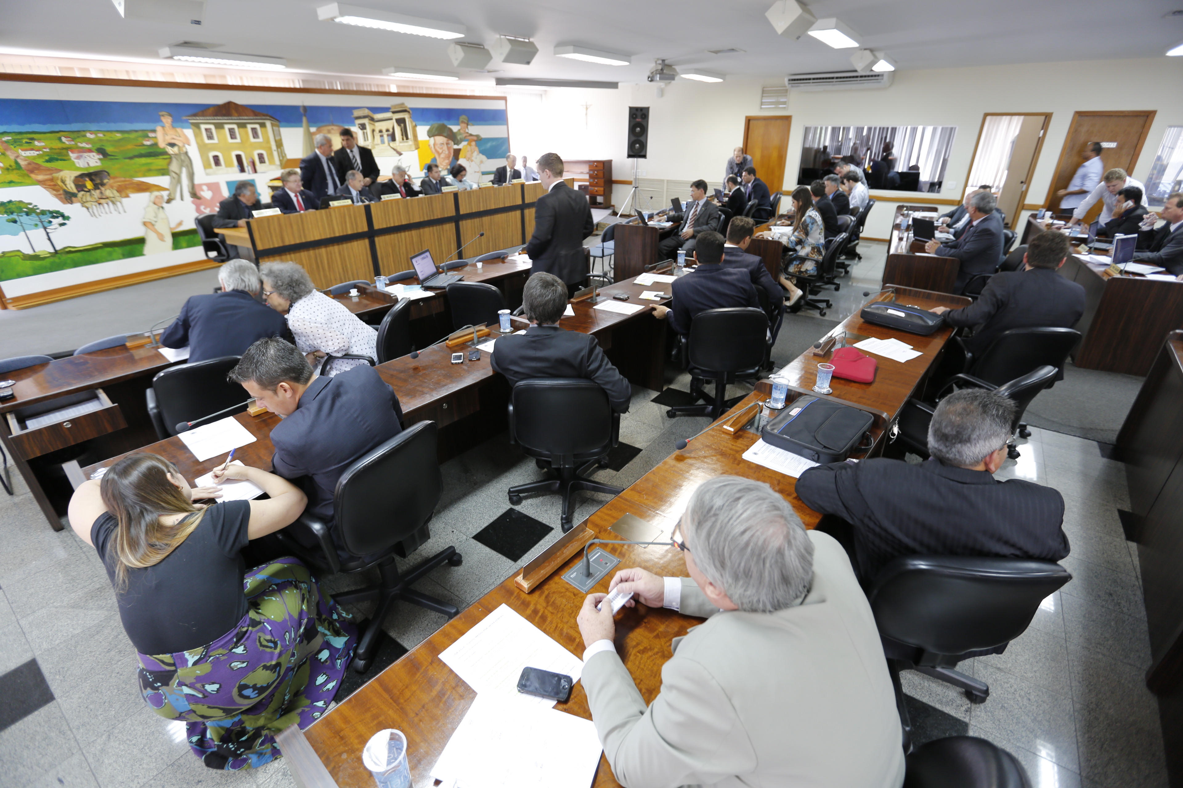 Projeto oficializa assessoria da oposição no Legislativo 
