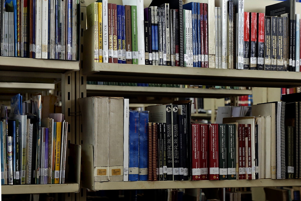 Projeto pretende regulamentação de "book trucks" em Curitiba