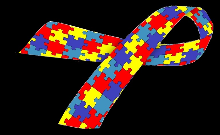 Projeto propõe atendimento prioritário à pessoa com autismo