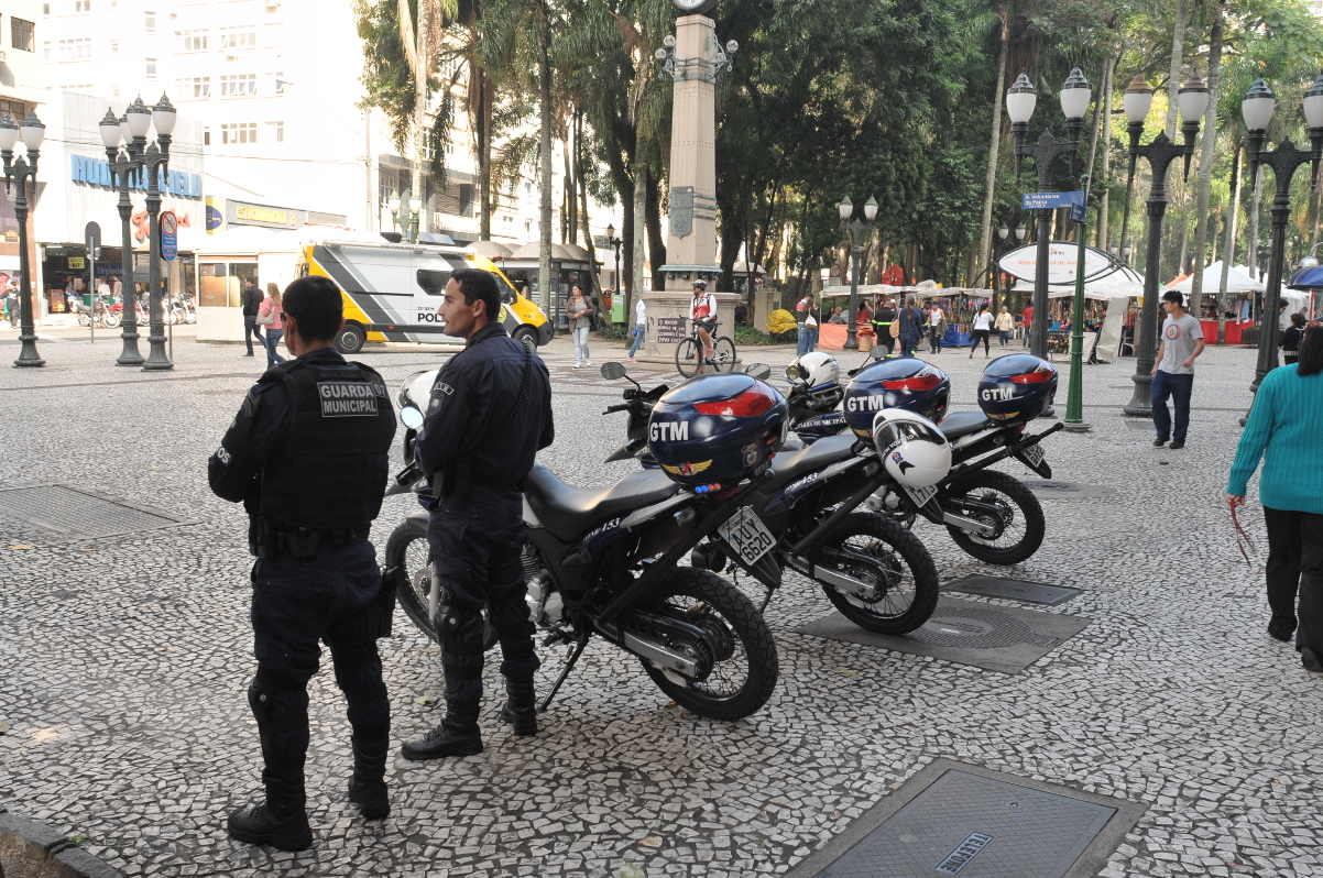 Proposta bonificação a guarda municipal que apreender arma