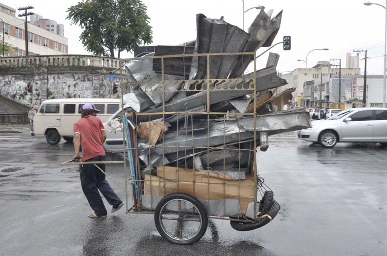 Proposta na Câmara política voltada a catadores de recicláveis