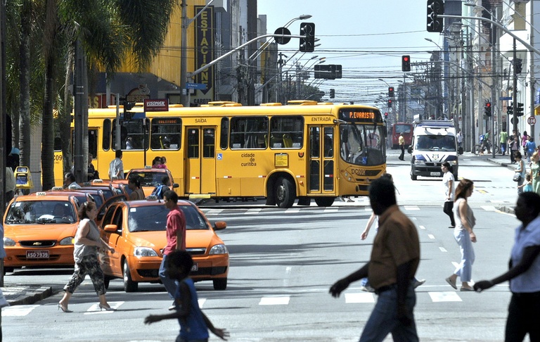 Proposta regulamentação de serviços de fretes na capital 