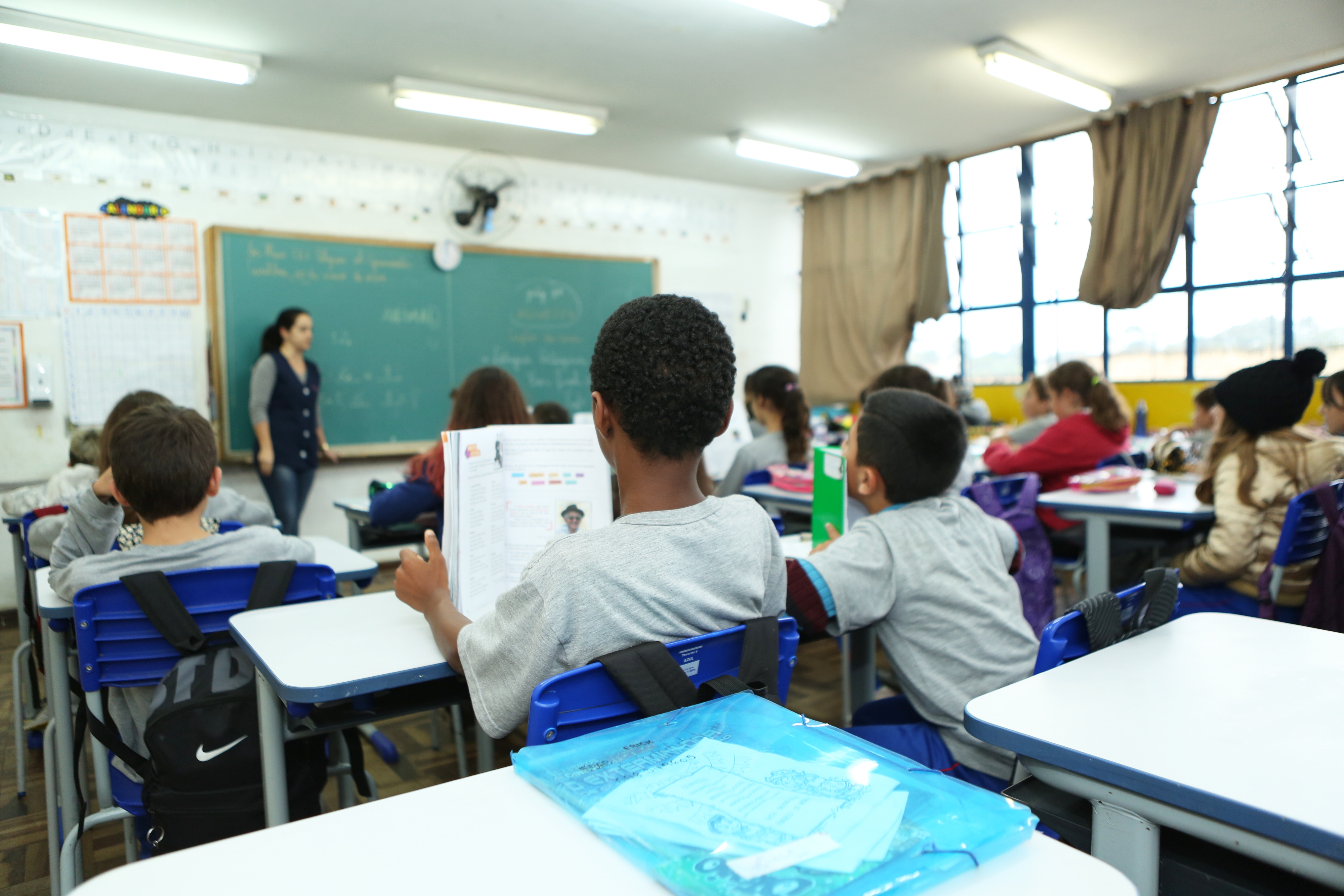 Propostas noções básicas sobre Lei Maria da Penha nas escolas municipais