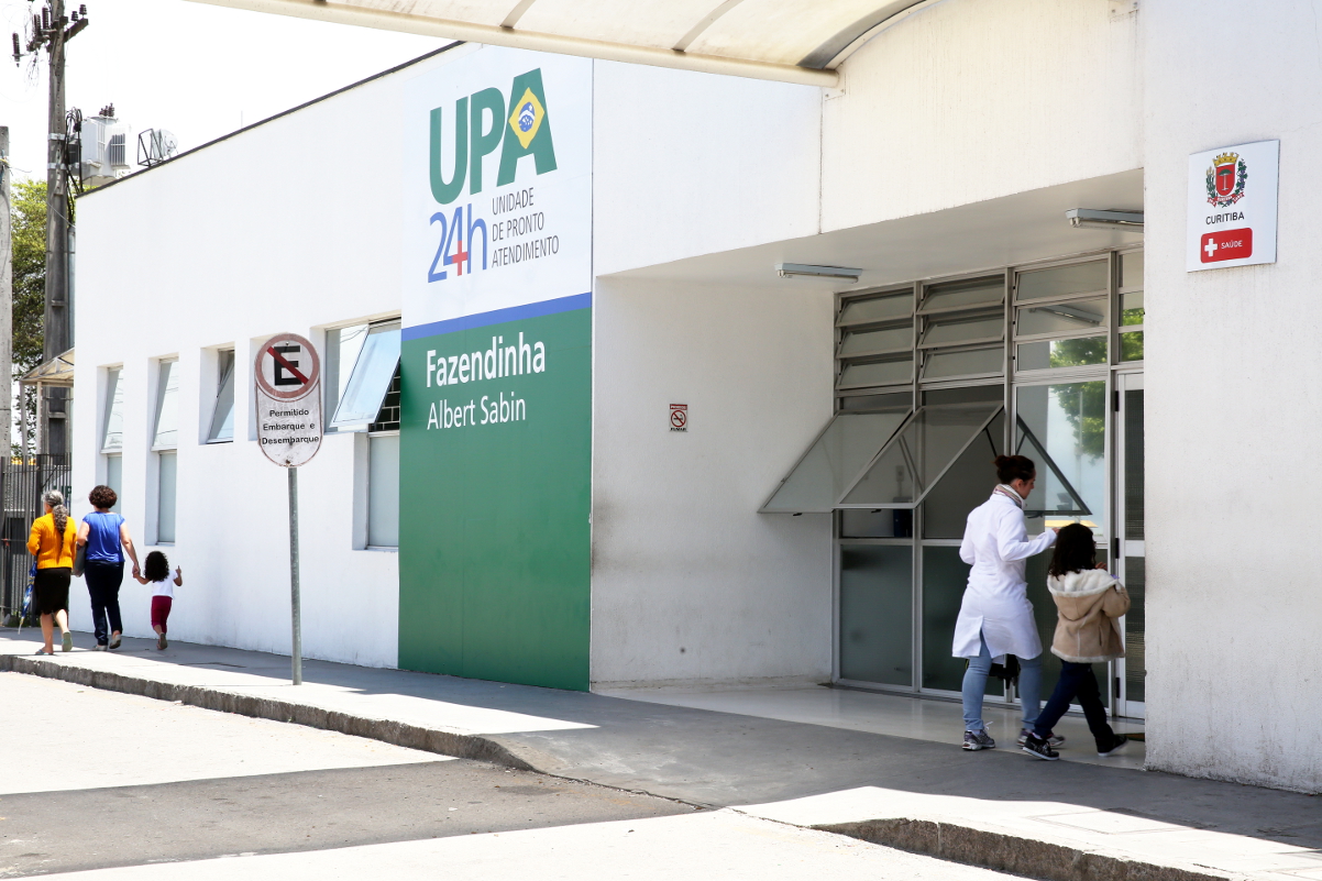 Proposto limite de acompanhantes em leitos de UPAs