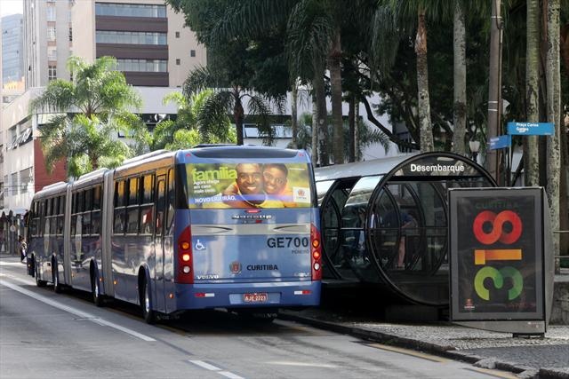 Publicidade em ônibus pode baixar as tarifas 