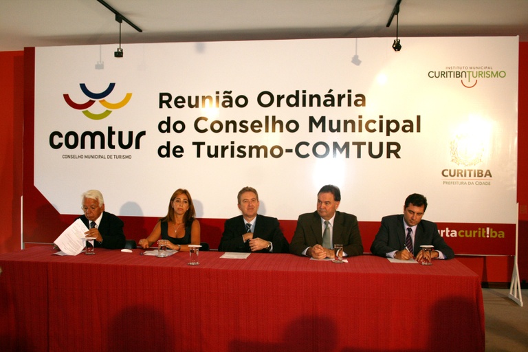 Reunião do Comtur atrai autoridades 