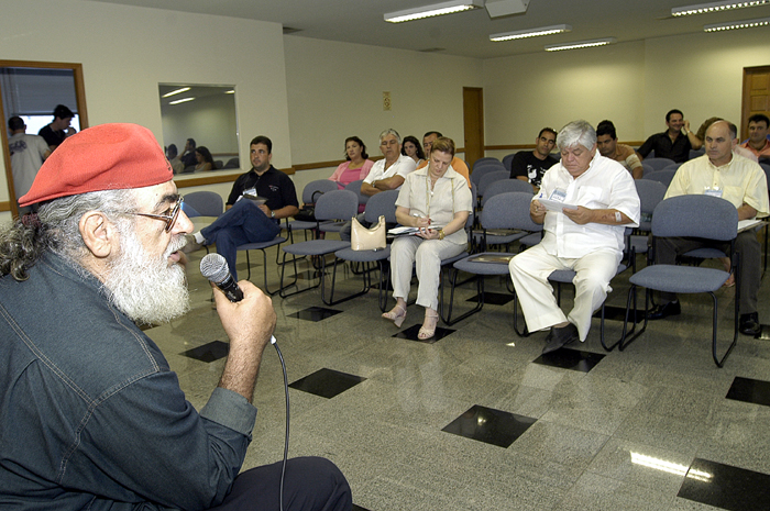 Seminário encerra com palestra sobre orçamento 