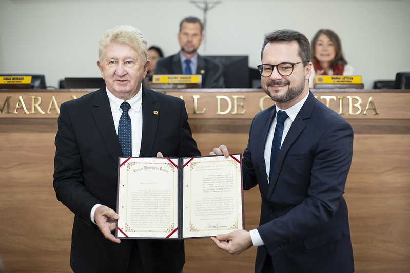 Tito Zeglin assume a Presidência da Câmara de Curitiba