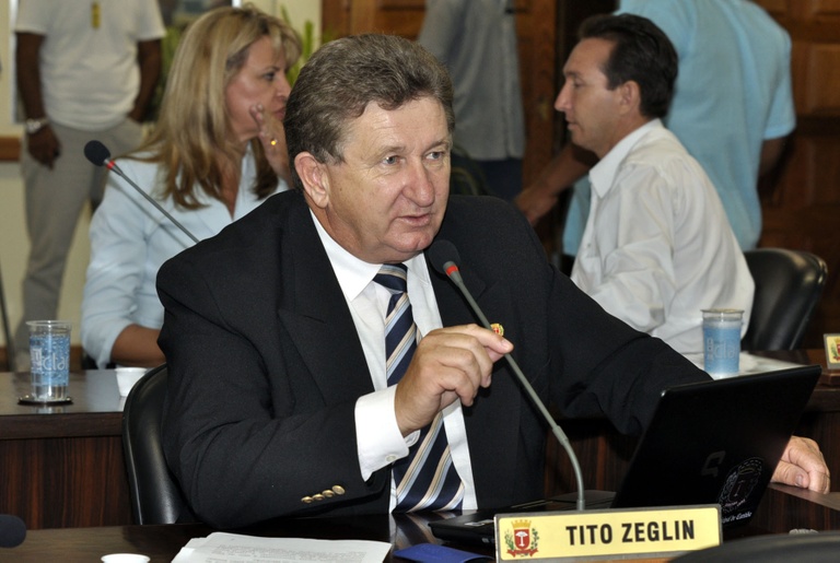 Tito Zeglin quer viabilizar obra em marginal da BR-277  