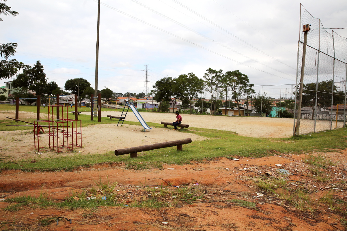 Vereador pede melhorias para  praça no Campo do Santana 