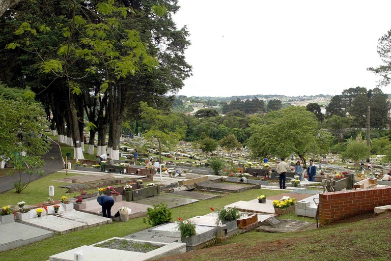 Vereadora pede instalação de Crematório Público em Curitiba