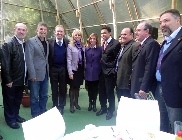 Vereadores e evangélicos têm encontro com prefeito 