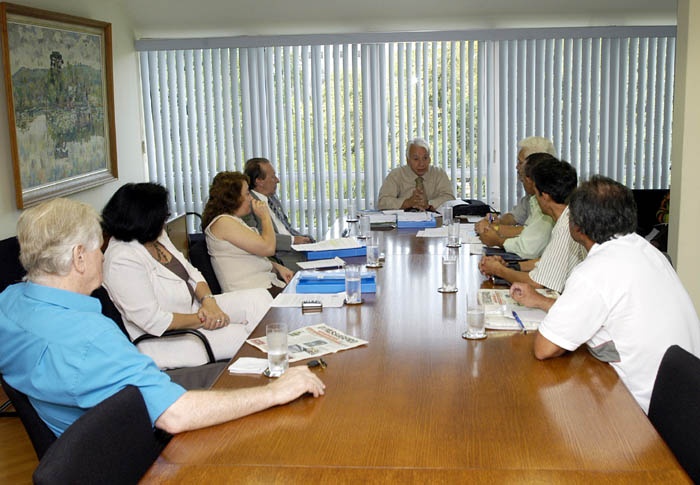 Vereadores ouvem associação dos usuários do transporte 