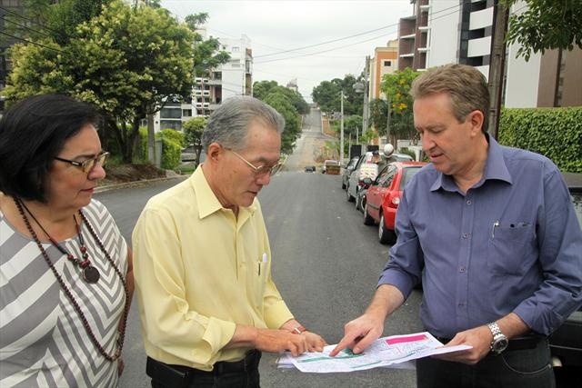 Vereadores vistoriam obras com o prefeito 