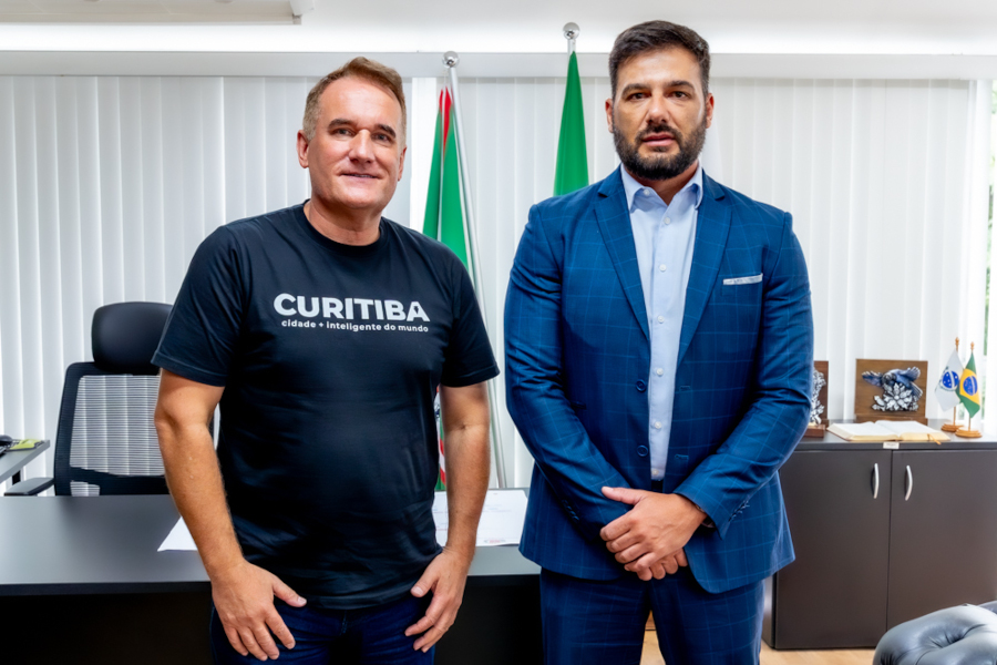 Visita à Presidência: Kuzma recebe novo secretário da Educação de Curitiba